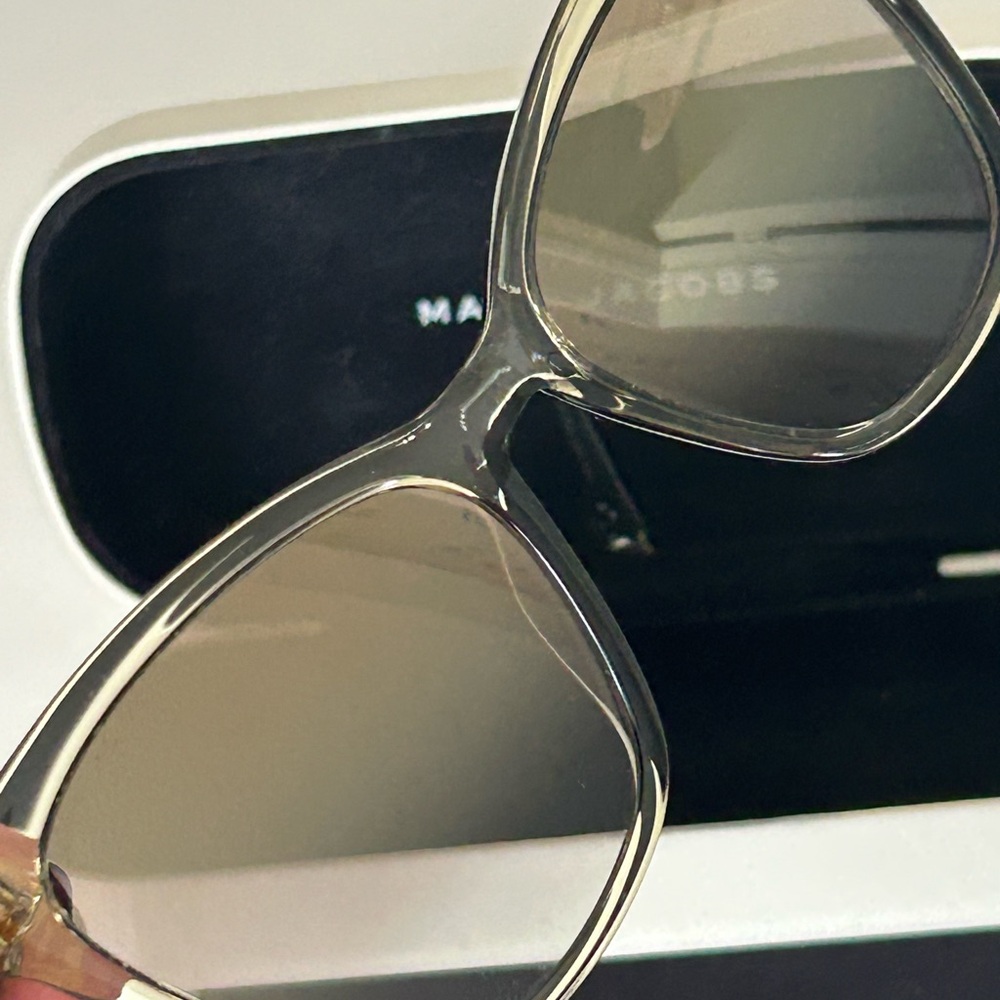 Marc Jacobs Black Sunglasses - Picture 6 of 10